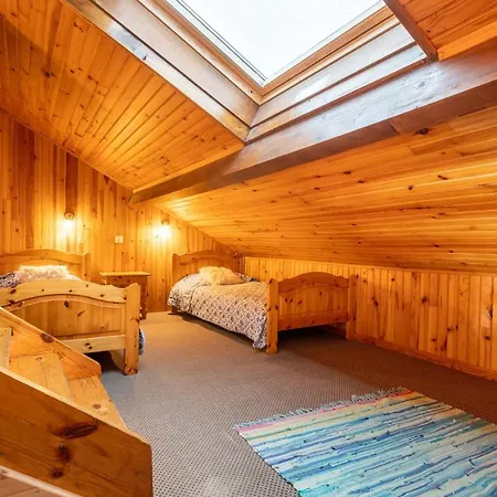 Chalet Les Lupins Bleus Au Pied Des Pistes Font-romeu Pyrenees 2000 *